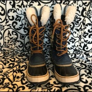 Sorel Joan of Arctic Snow Boots size 8.5